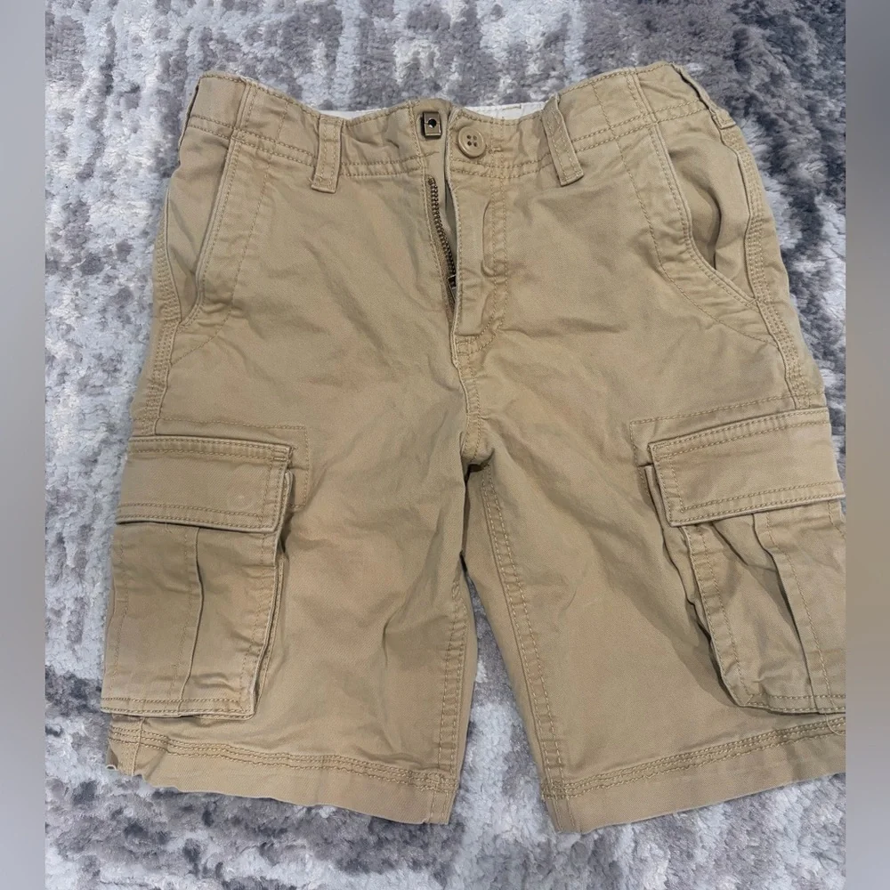 Boys Gap tan cargo shorts Size 8 years Good Condition #cargo #kids
